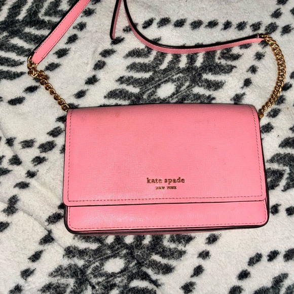 kate spade Handbags - Kate Spade Light Pink Crossbody Bag